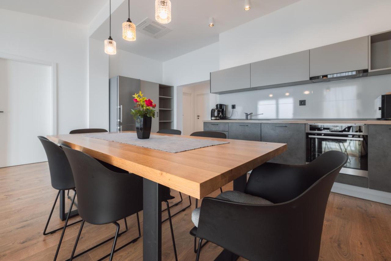 Apartmani Stipe เบรลา ภายนอก รูปภาพ